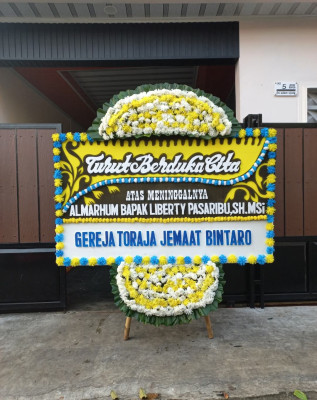 Papan Bunga Duka di Bungku Pesisir