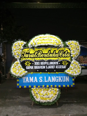 Papan Bunga Duka di Bungku Pesisir